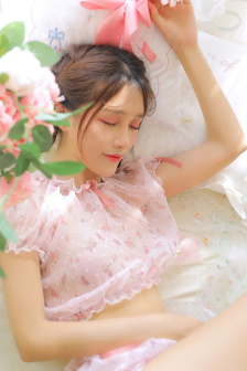 日本吃奶水的电影2